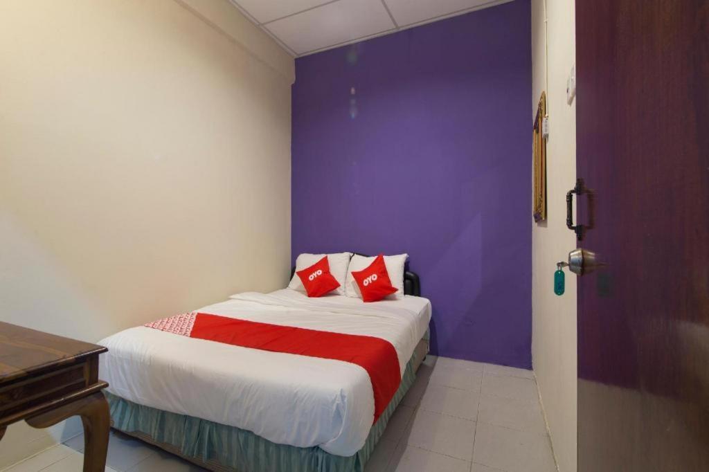Oyo 44100 Hotel Casavilla Petaling Jaya Bagian luar foto